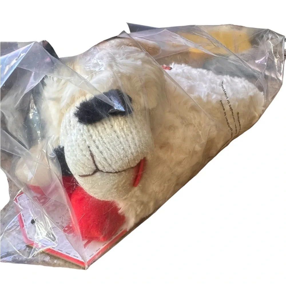 Dreamworks Lamb Chop Furry Squeaky Toy